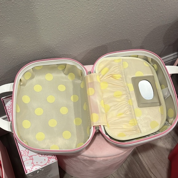 Hello kitty - Picture 4 of 6